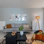 アパート Huswell - Queen At Sea: Modern 2 Bedroom